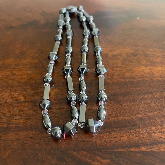 Hematite necklace mid length shiny black various bead shapes no clasp - Picture 4 of 4